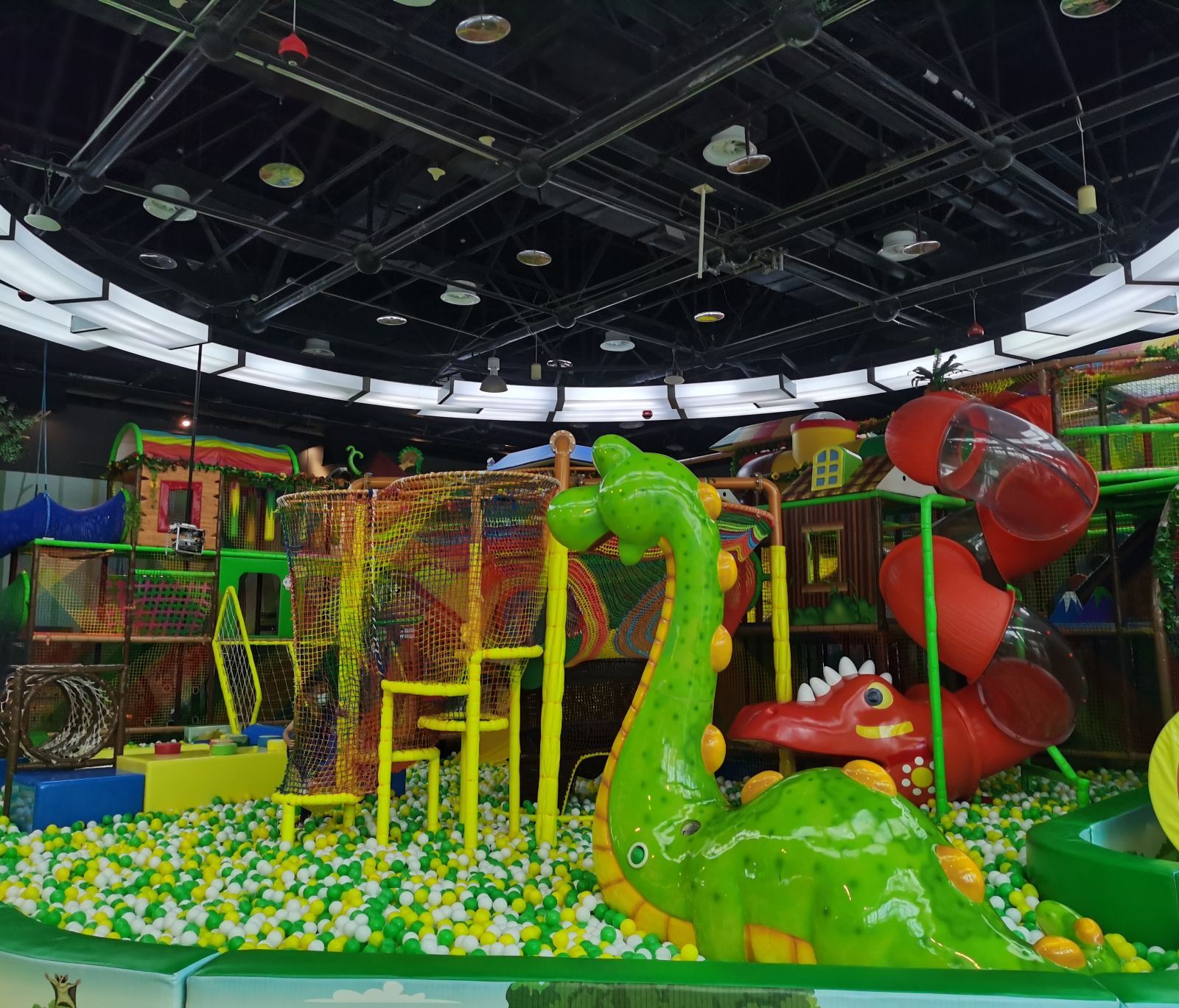 030581200085blj6yF4DD_R_1600_10000